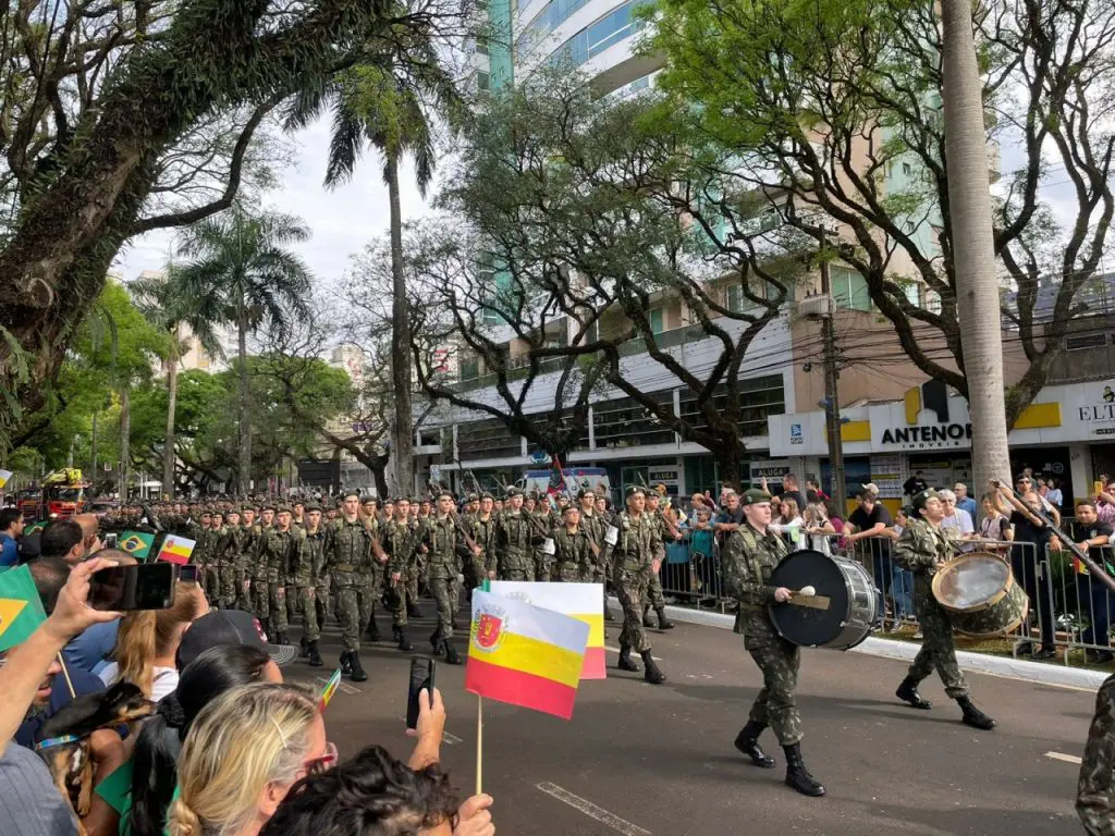 Desfile de 7 de Setembro em Maringá