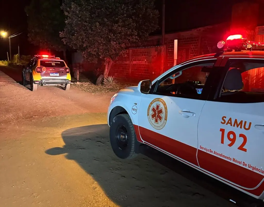 Homem invade casa para matar ex, mas esfaqueia amiga dela