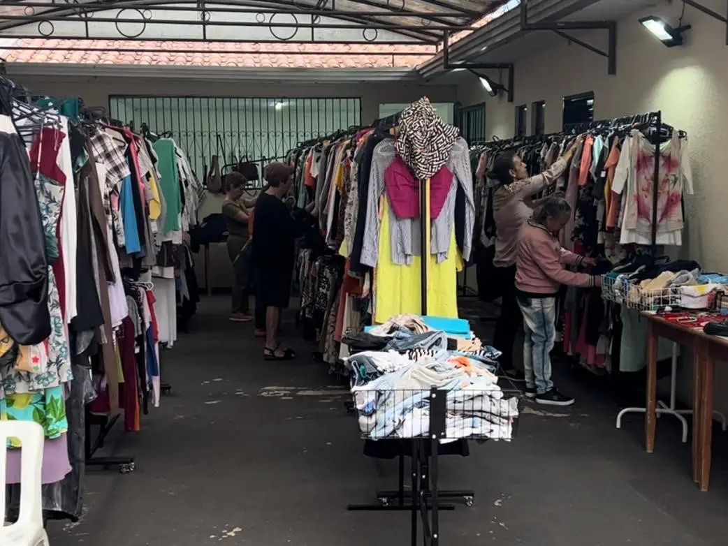 Bazar de Roupas em Maringá com Preços a partir de R$ 2