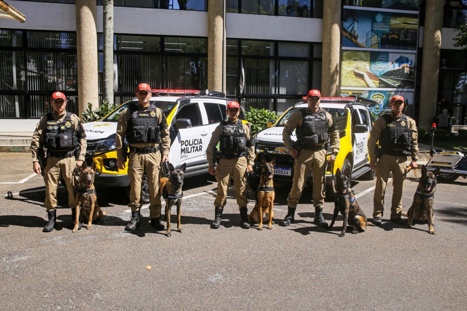 Segurança nas Rodovias com Novas Viaturas e Cães Policiais